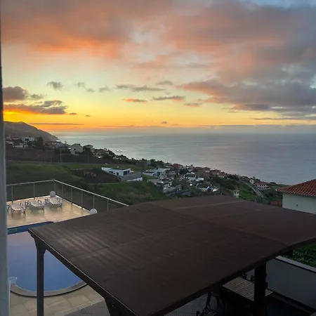 Vakantiehuis Quinta Aurora - Heated, Private Pool - Ocean View - Organic Garden *